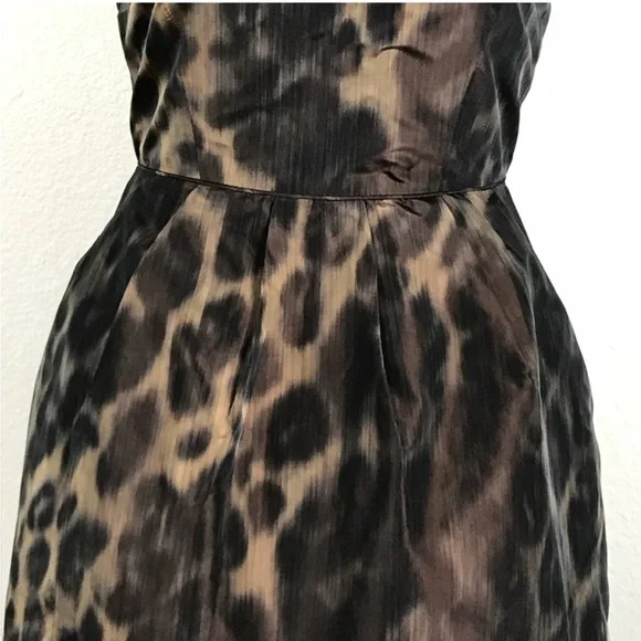 Banana Republic Petite Animal Print Dress - Picture 4 of 7